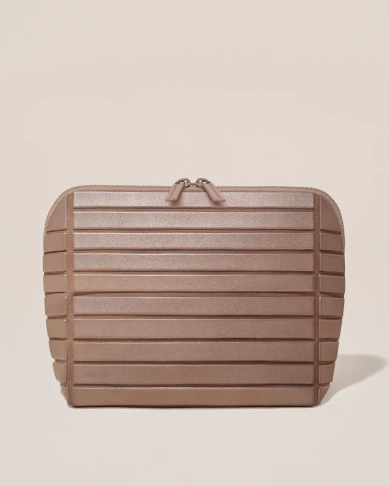 The Traveler's Organizer 3.0
