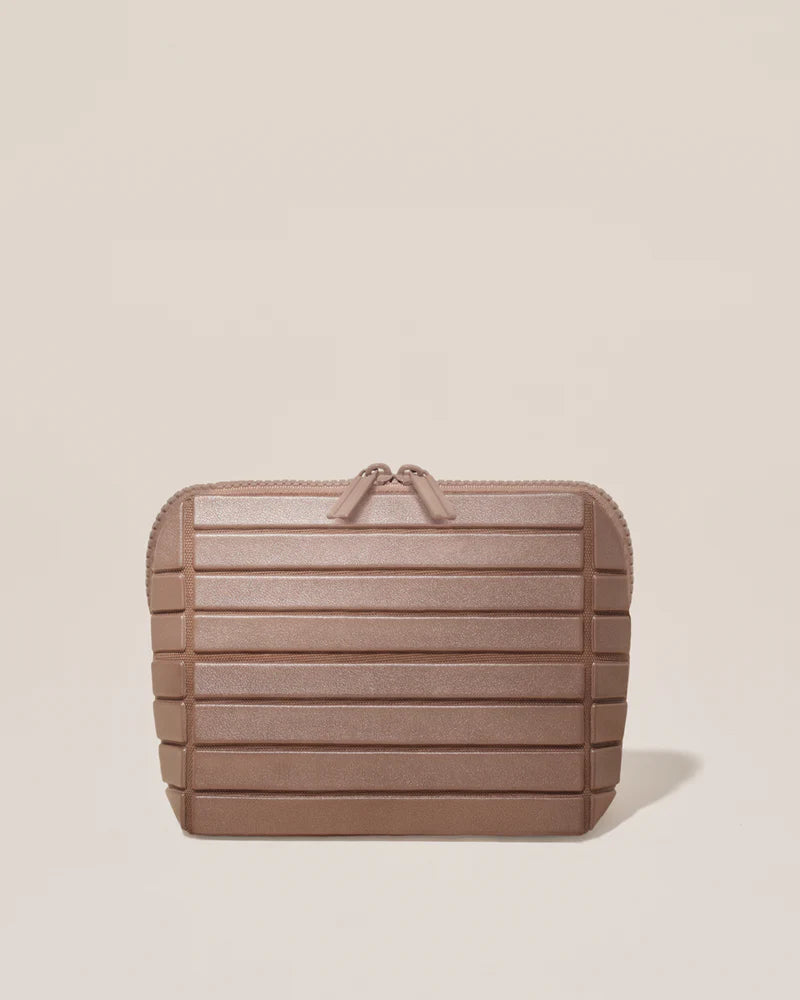 The Traveler's Organizer 3.0